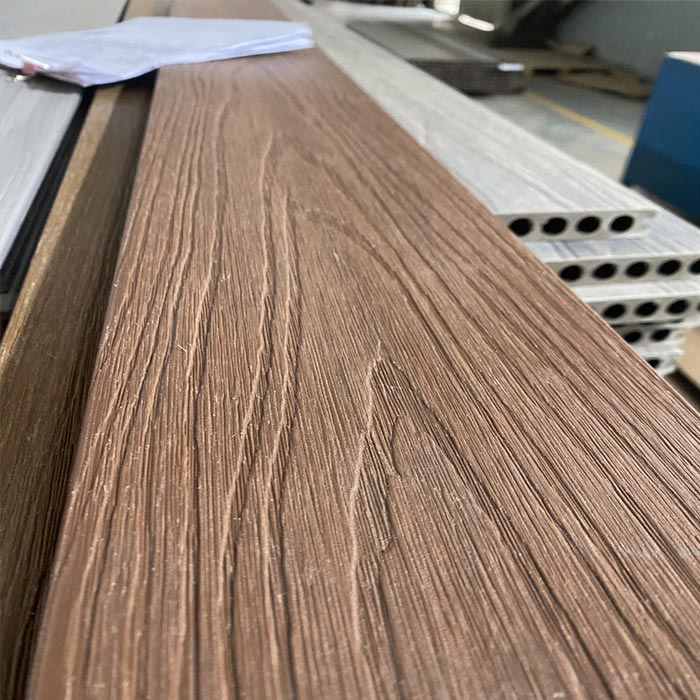 Modern Anti Slip Co-extrusion WPC Decking Outdoor Waterproof Low Maintenance Barefoot Friendly Composite Flooring