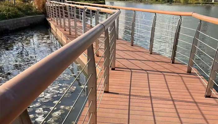 Outdoor flooring PE deck garden wood plastic composite wpc soild decking